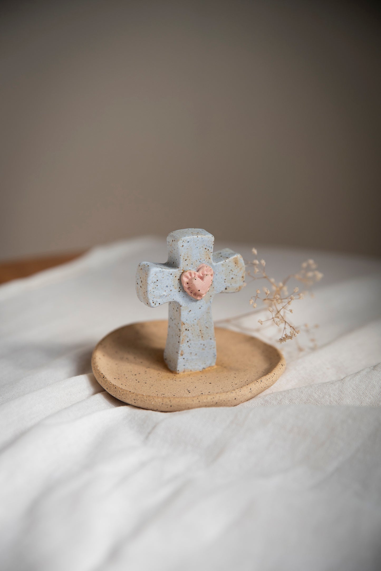 Plato de cerámica con virgen (S)