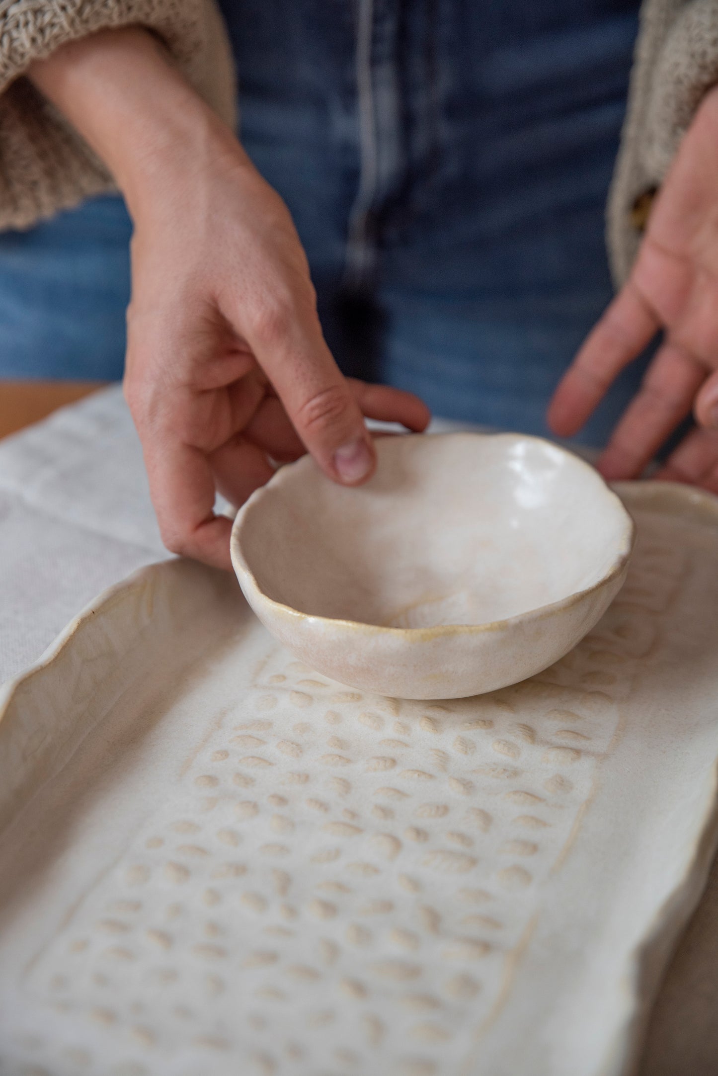 Bandeja cerámica gres "Descanso del alba"