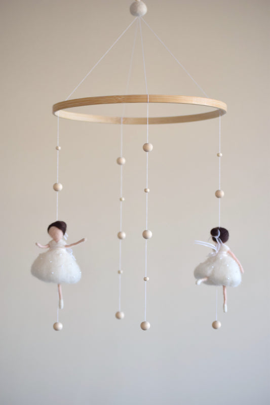 Móvil bailarinas