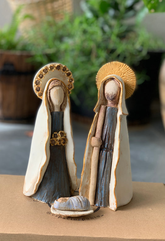 Pesebre cerámica flores amarillas