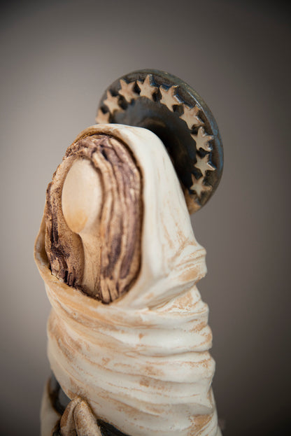 Virgen de cerámica manto blanco