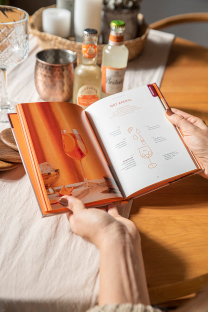 Libro ¡Hola Mocktails! de Manu Iturrieta