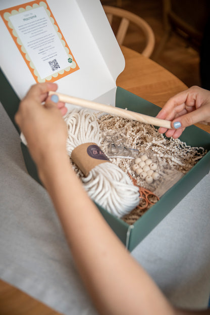Caja Aprendo con taller de crochet