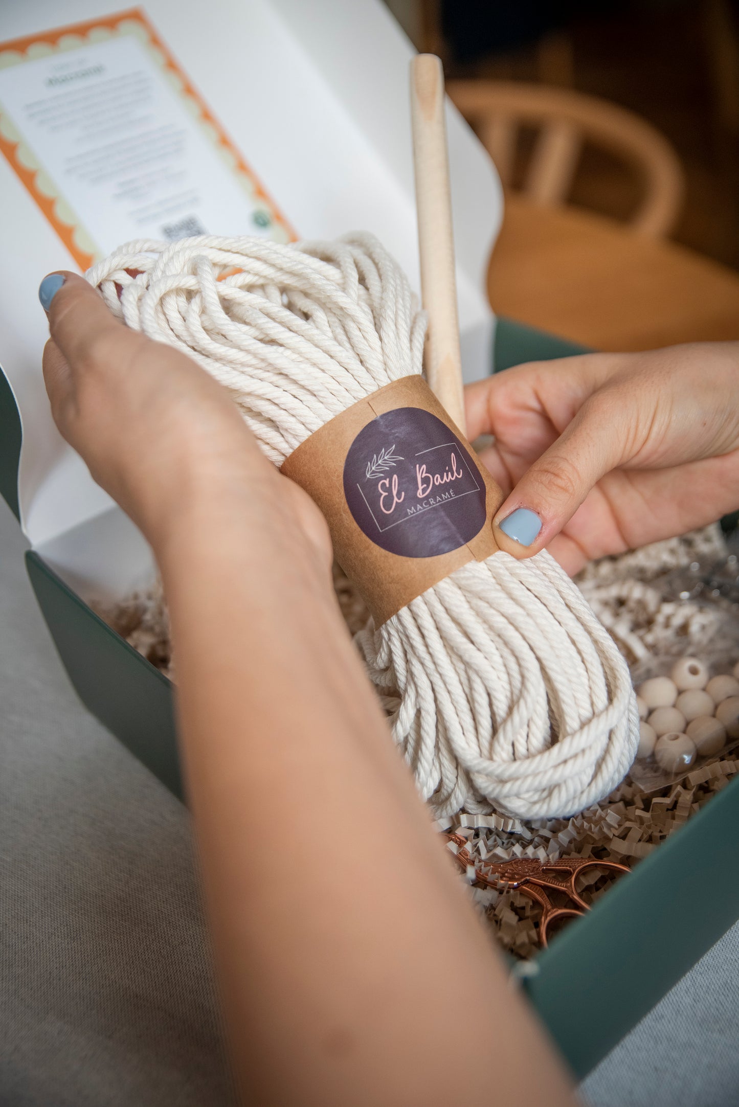 Caja Aprendo con taller de crochet